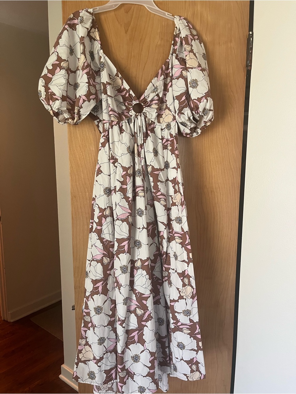 Abercrombie & Fitch Cream Maxi Dress with Mauve & Brown Floral Print